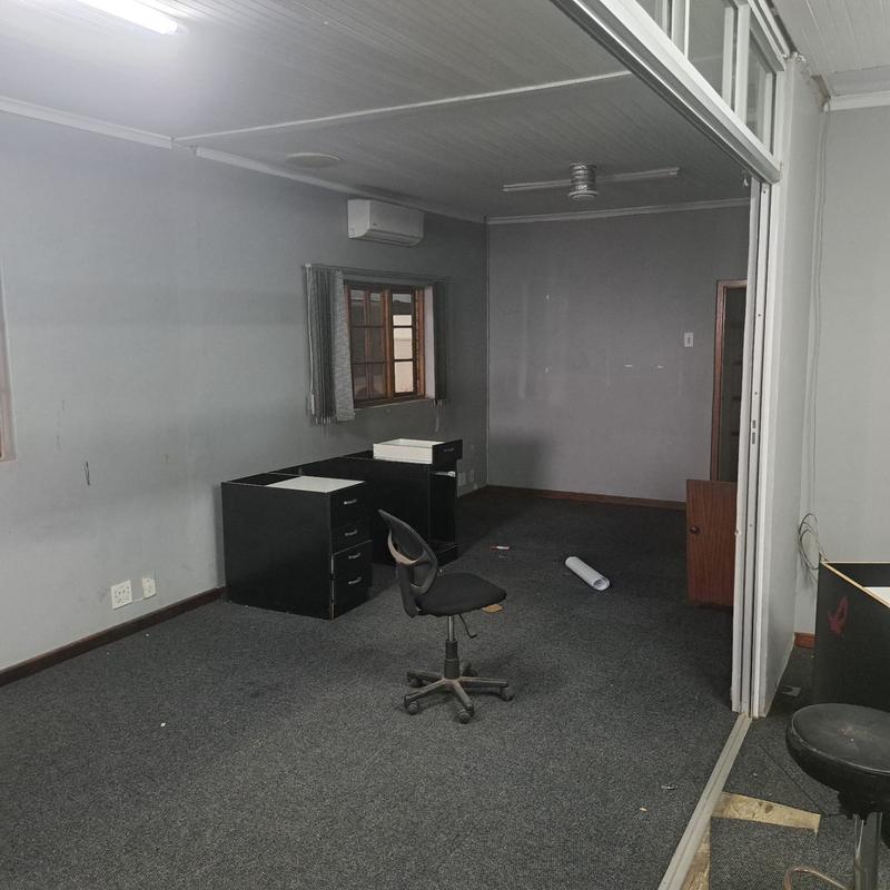 To Let commercial Property for Rent in North End Eastern Cape